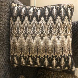 Décor Pillows